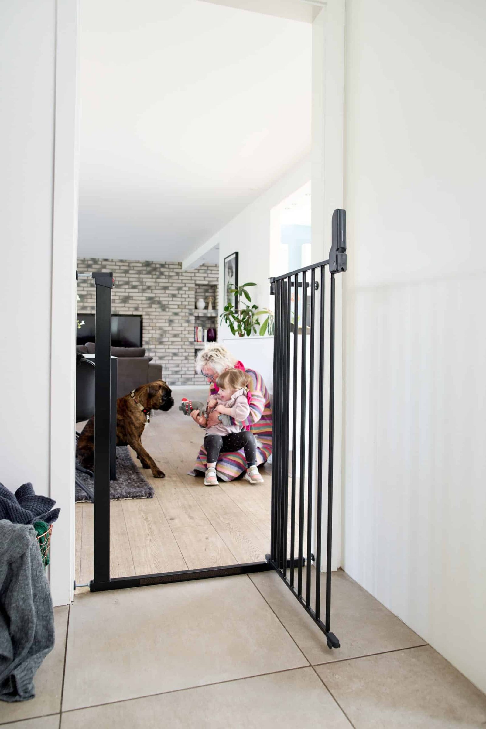 DogSpace Bonnie extra tall Pressure Fitted Pet gate, black