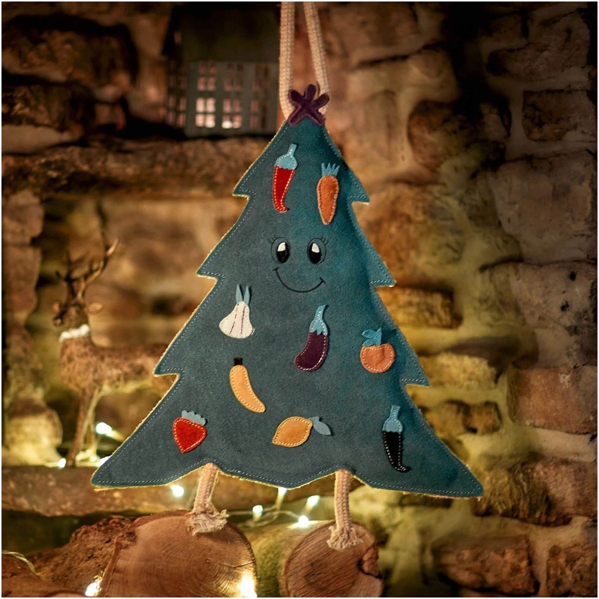 Green & Wilds Carol the Christmas Tree